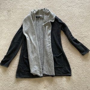 Aritzia BABATON Dark a gray Cashmere cardigan size Large